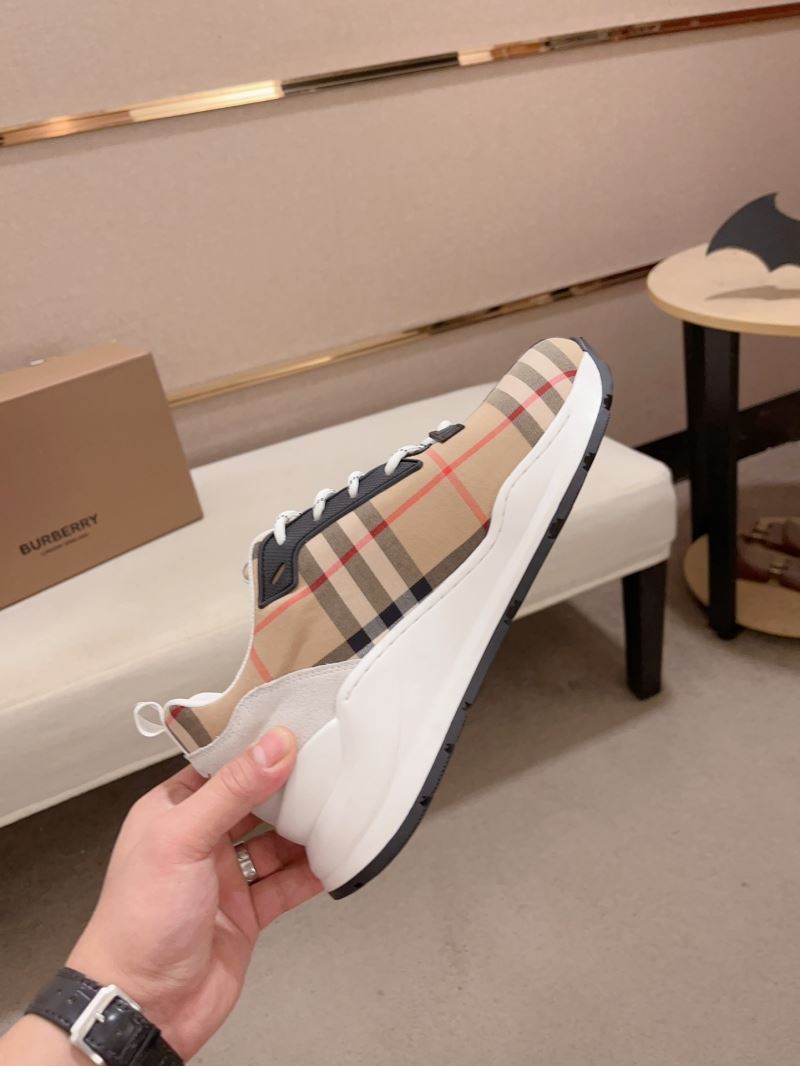 Burberry Low Shoes